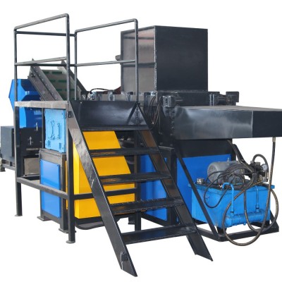 Hot Sale Different Materials Single Shaft Shredder