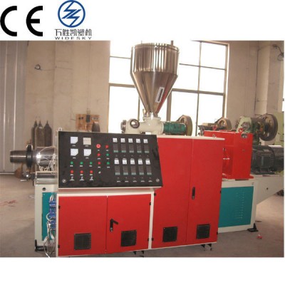 Twin Screw Extruder